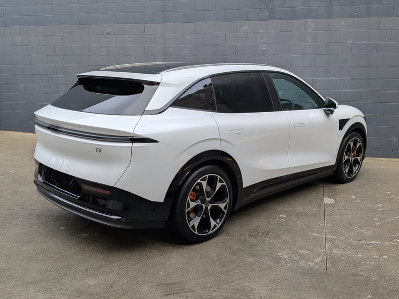 2026 Zeekr 7X Awd Performance image 4