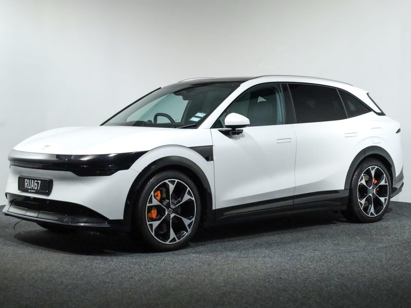 2026 Zeekr 7X Awd Performance image 3
