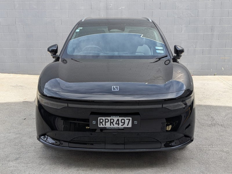 2026 Zeekr 7X Awd Performance image 2