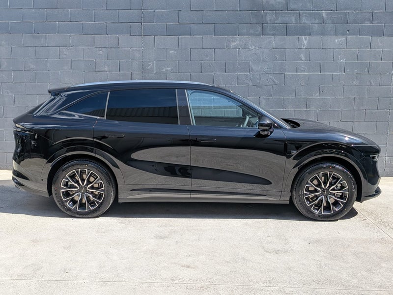 2026 Zeekr 7X Long Range RWD 100Kwh image 3