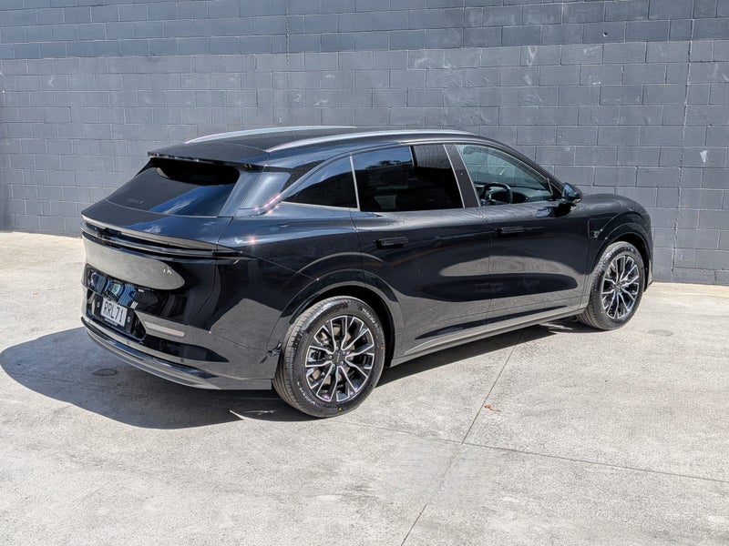 2026 Zeekr 7X Long Range RWD 100Kwh image 4