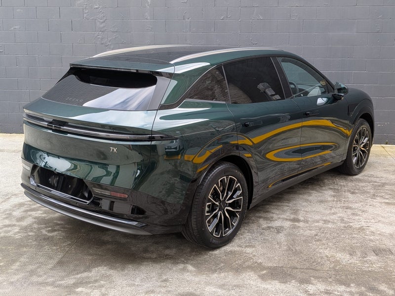 2026 Zeekr 7X Long Range RWD image 5