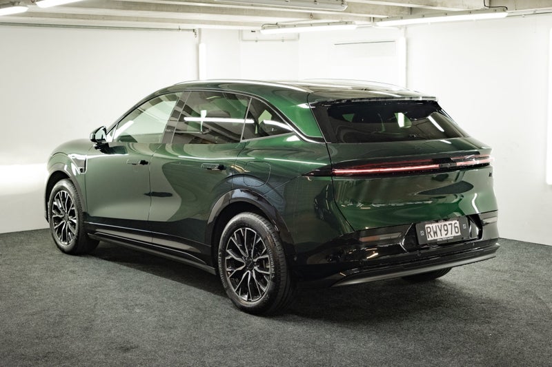 2026 Zeekr 7X Long Range RWD image 3