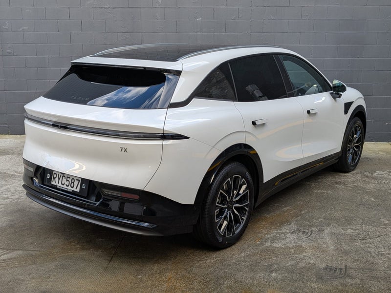 2026 Zeekr 7X Long Range RWD image 5
