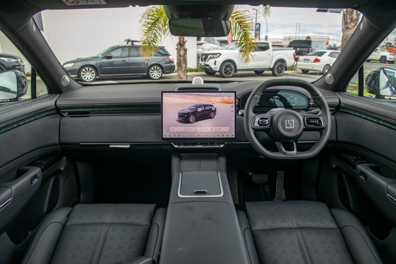 2026 Zeekr 7X LR RWD 100Kwh image 3