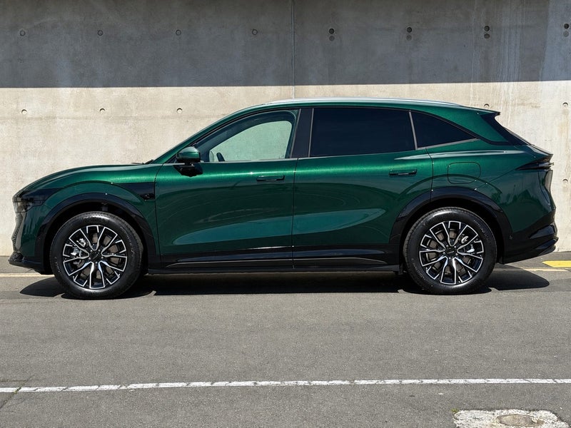 2026 Zeekr 7X LR Rwd 100Kwh EV image 3