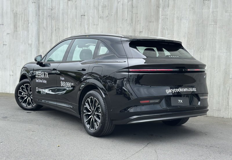 2026 Zeekr 7X Rwd 75Kwh/Ev/At image 3