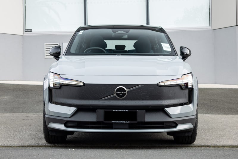 2027 Volvo EX30 Cross Country Ultra Twin Motor... image 3