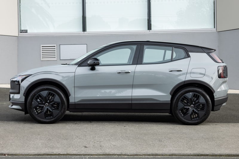 2027 Volvo EX30 Cross Country Ultra Twin Motor... image 5
