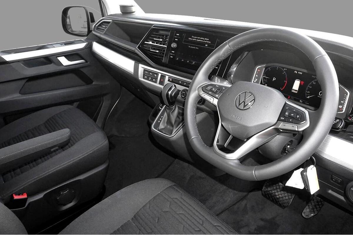 2024 Volkswagen Multivan TDI340 Comfortline Premium T6.1 LWB Auto MY24 image 7
