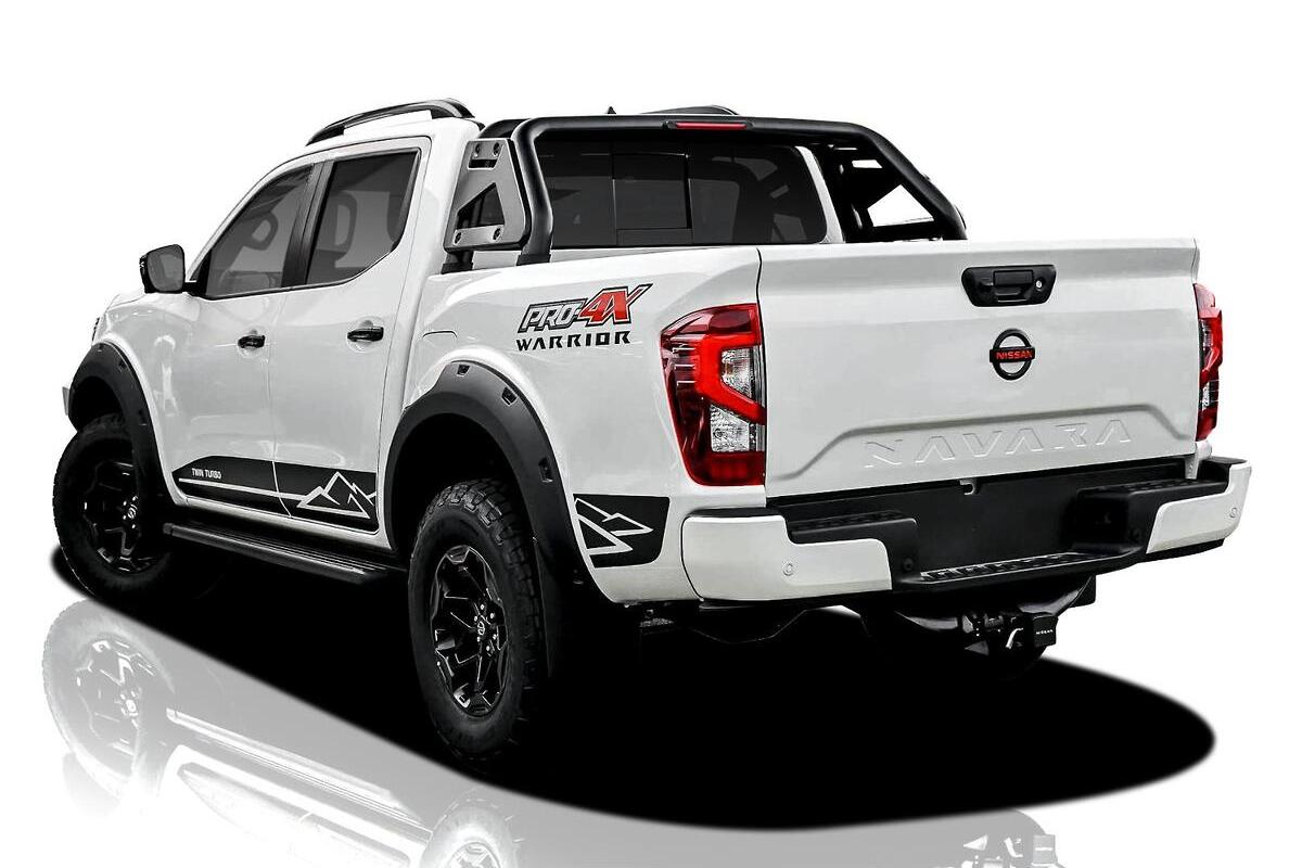 2024 Nissan Navara PRO-4X Warrior D23 Auto 4x4 MY24 Dual Cab image 4