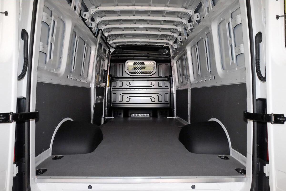 2024 Volkswagen Crafter 50 TDI410 SY1 LWB Auto MY24 image 9