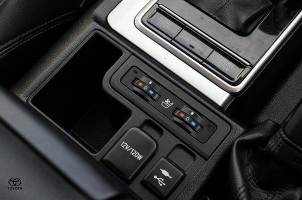 2019 Toyota Prado Kakadu image 16
