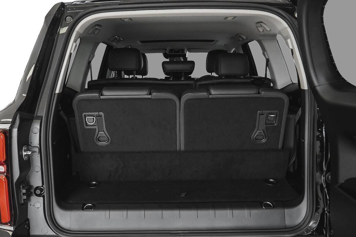 2024 GWM Tank 500 Lux Hybrid Auto 4WD image 12