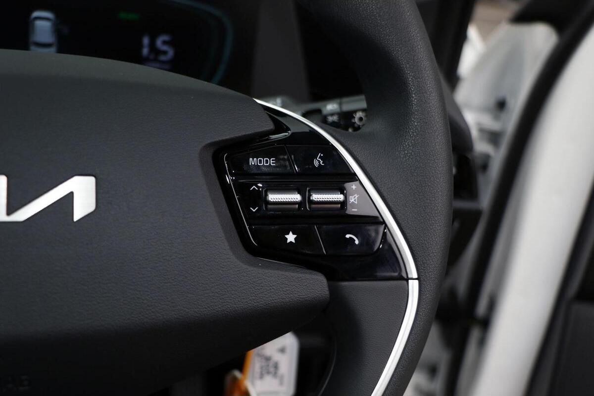 2025 Kia Niro HEV S Auto 2WD MY25 image 22