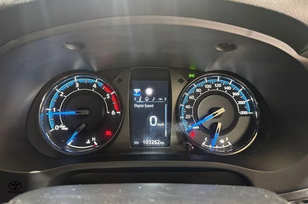 2020 Toyota Hilux Rogue image 15
