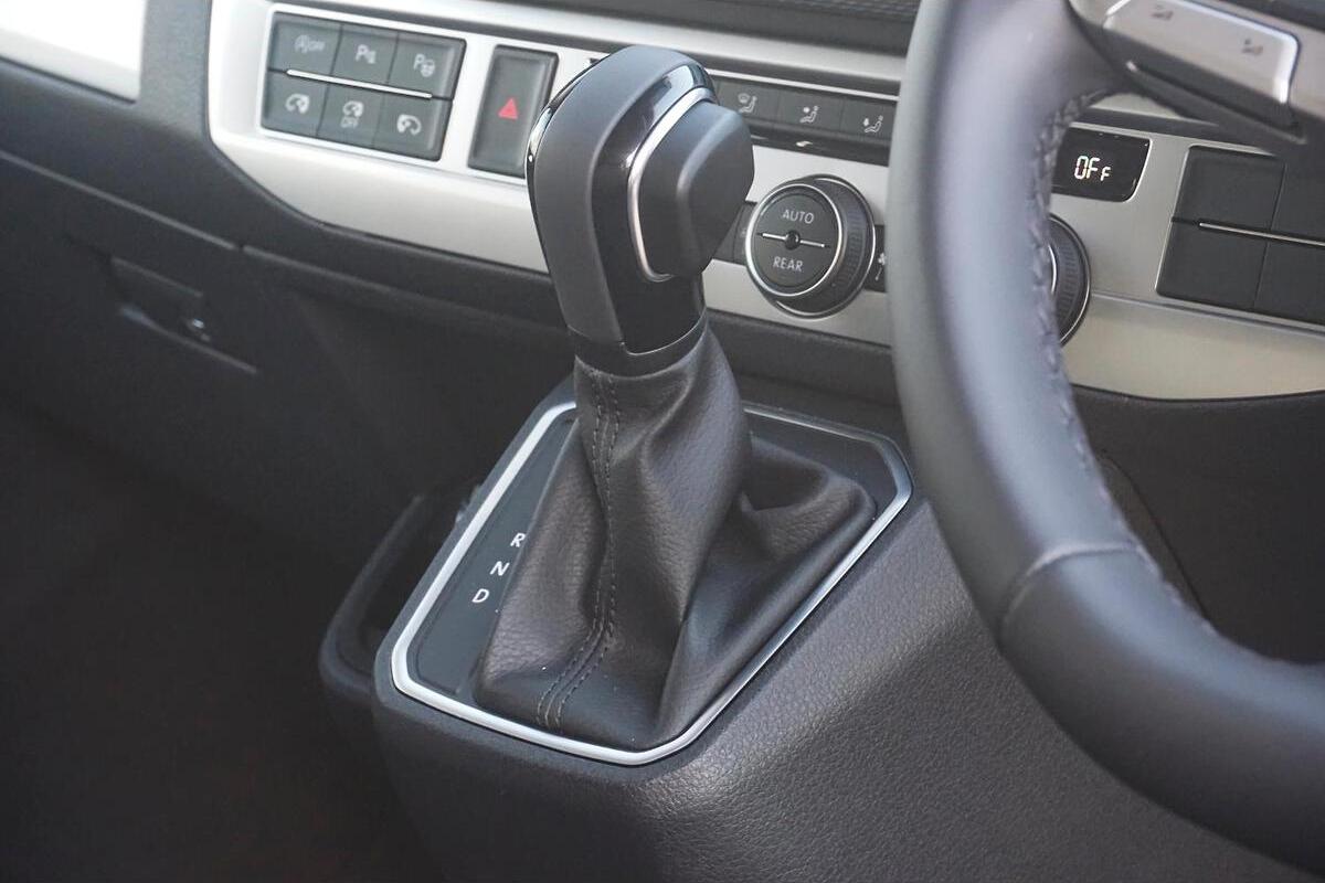 2024 Volkswagen Multivan TDI340 Comfortline Premium T6.1 LWB Auto MY24 image 18