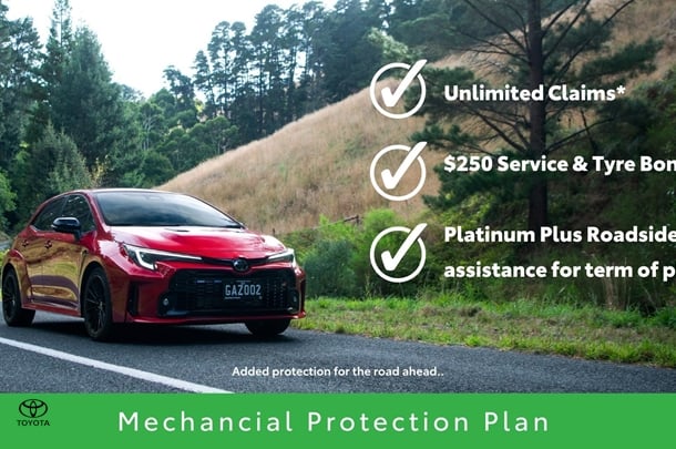 2024 Toyota KLUGER HYBRID AWD GRANDE image 31
