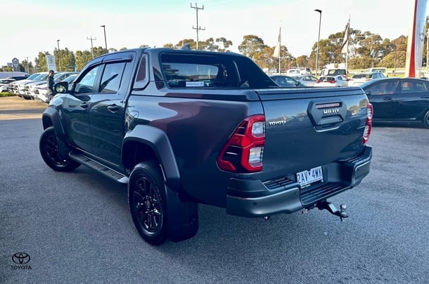 2024 Toyota Hilux Rogue image 5