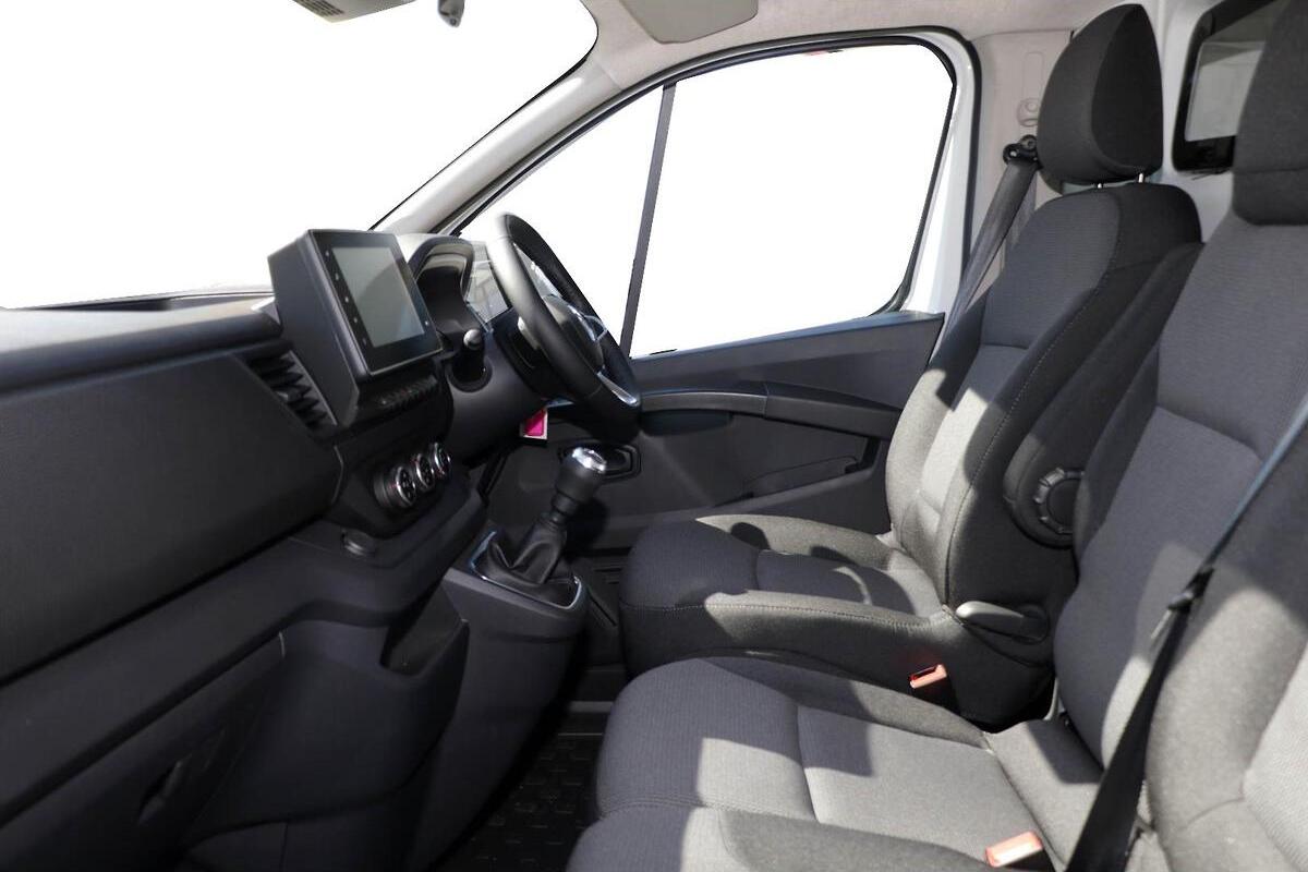 2024 Renault Trafic Pro LWB Manual MY24 image 8