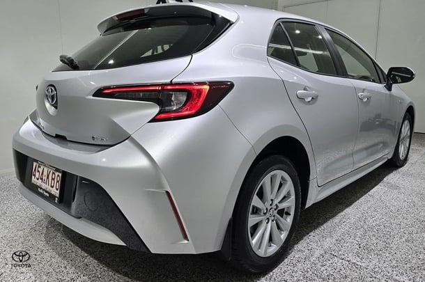 2024 Toyota Corolla Ascent Sport image 2
