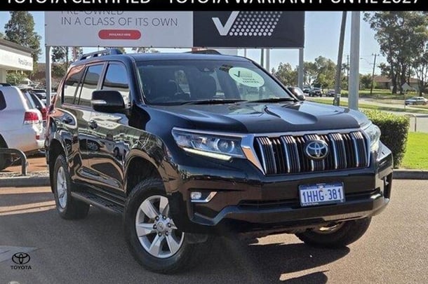 2021 Toyota Prado GXL image 1