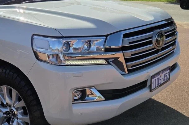 2020 Toyota Landcruiser Sahara image 10
