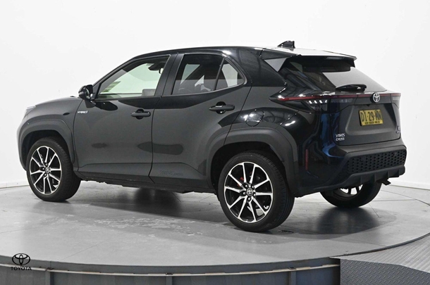 2022 Toyota Yaris Cross Hybrid GR-S image 7
