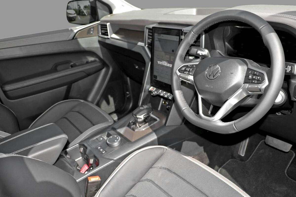 2024 Volkswagen Amarok TDI600 Style NF Auto 4MOTION Perm MY24 Dual Cab image 5