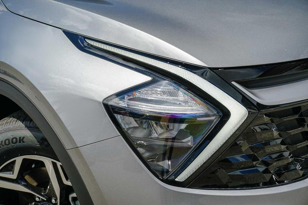 2025 Kia Sportage S Manual FWD MY25 image 12