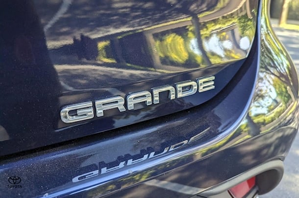 2023 Toyota Kluger AWD GRANDE image 9