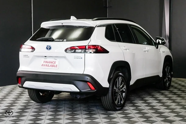 2023 Toyota Corolla Cross HV Atmos image 4