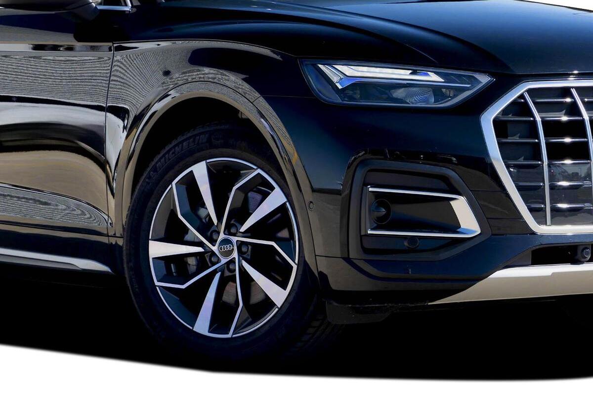 2024 Audi Q5 35 TDI Auto MY25 image 16