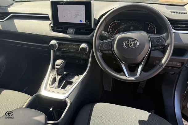2024 Toyota Rav4 GX-2WD image 4