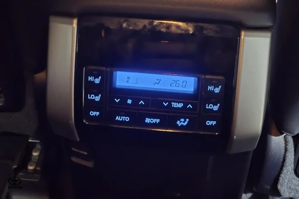 2019 Toyota Prado VX image 27