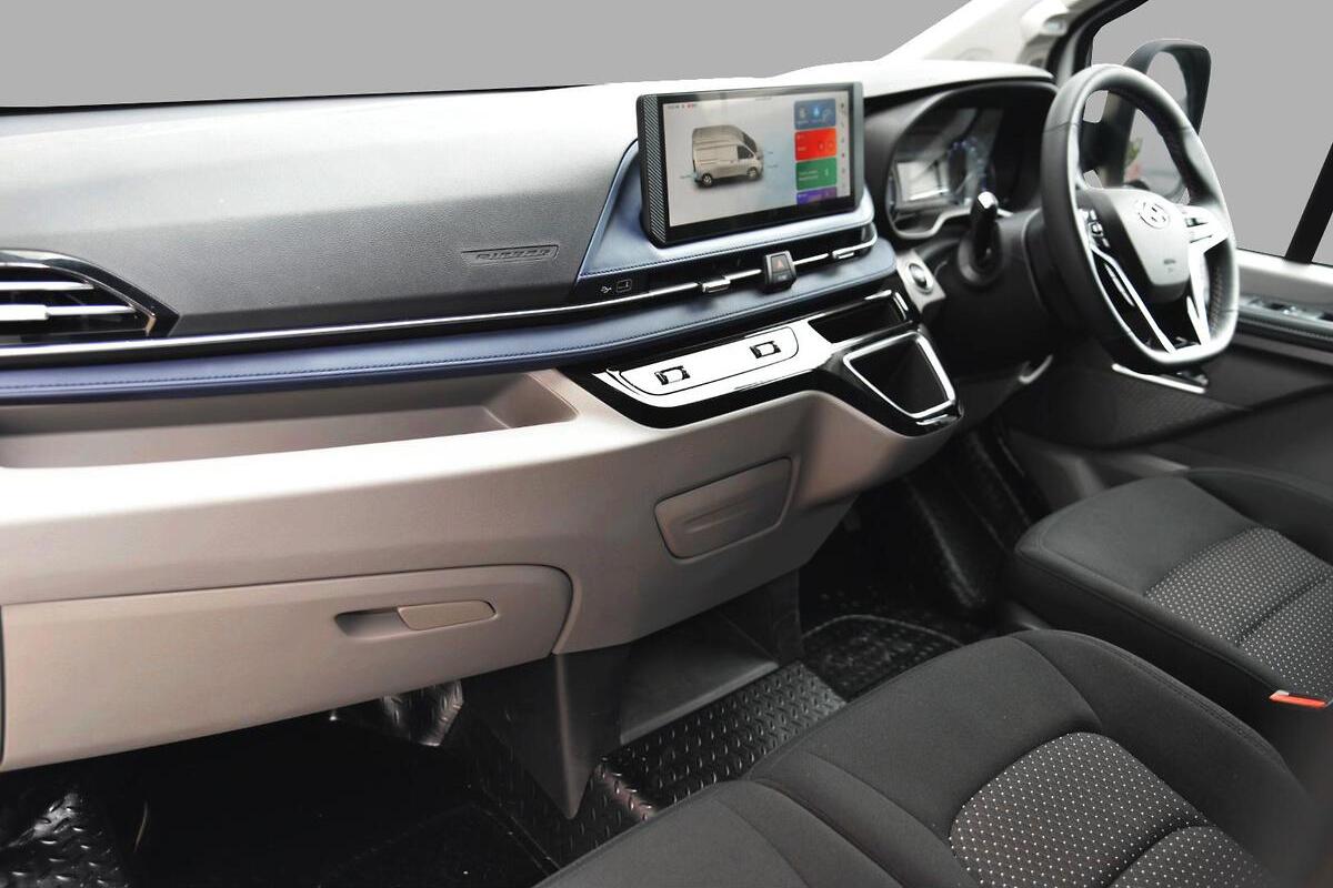 2024 LDV eDeliver 7 LWB Auto image 7