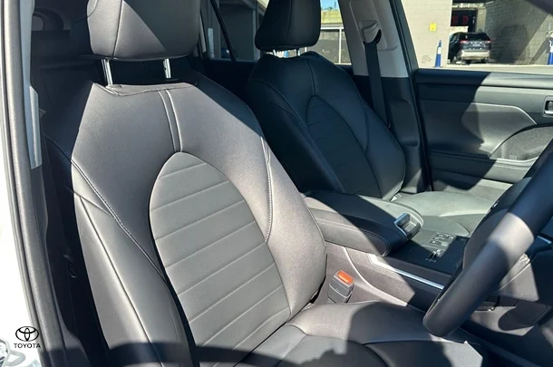 2024 Toyota Kluger Hybrid GXL AWD image 17