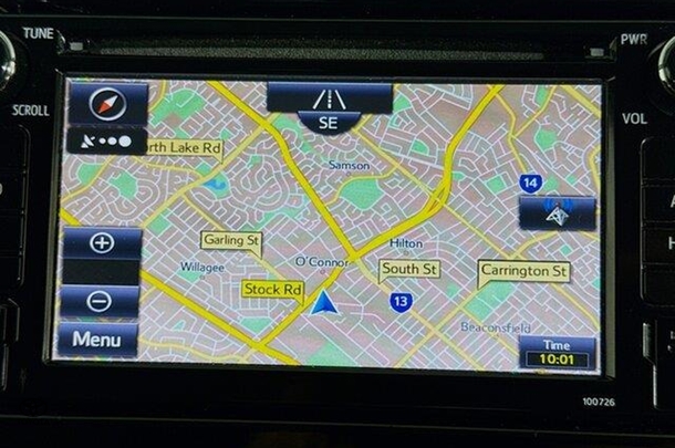 2021 Toyota LANDCRUISER GXL image 15