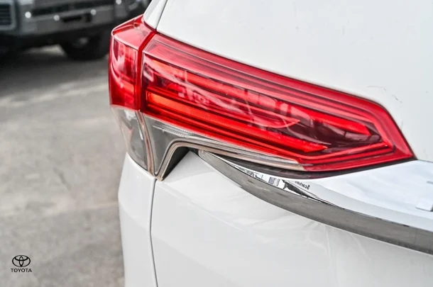 2020 Toyota Fortuner GXL image 7