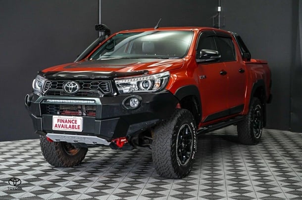 2019 Toyota Hilux 4x4 Rugged X image 2