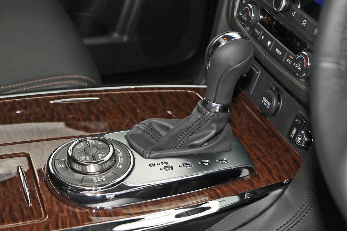 2024 Nissan Patrol Ti-L Y62 Auto 4x4 MY24 image 22