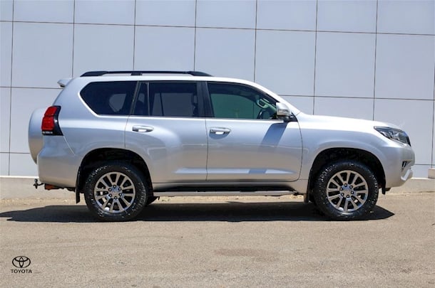 2019 Toyota Prado VX image 8