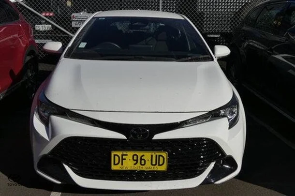 2022 Toyota Corolla Ascent Sport image 2