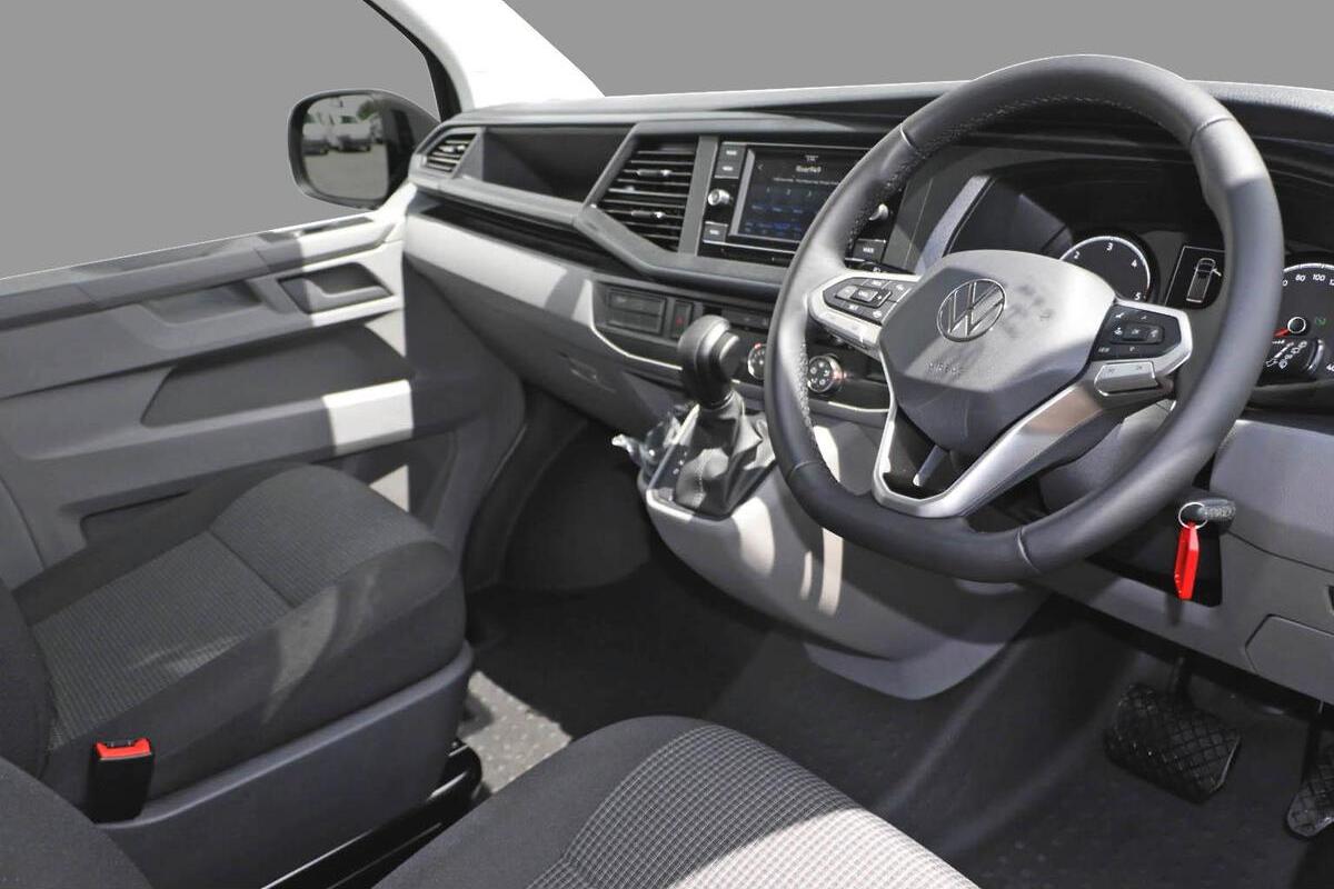 2024 Volkswagen Transporter TDI340 T6.1 SWB Auto MY24 image 6