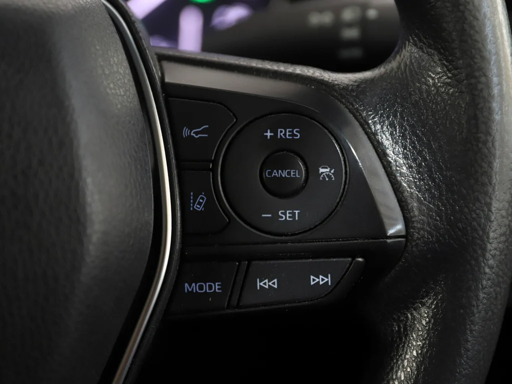 2021 Toyota Camry Hybrid Ascent image 11