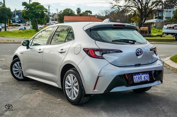 2023 Toyota Corolla Ascent Sport image 2