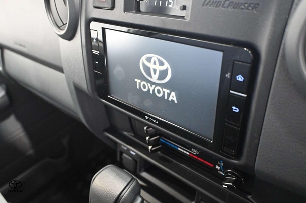 2025 Toyota LC Military GXL image 12