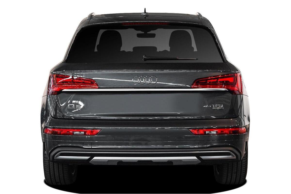 2025 Audi Q5 45 TFSI Sport Auto quattro ultra MY25 image 3