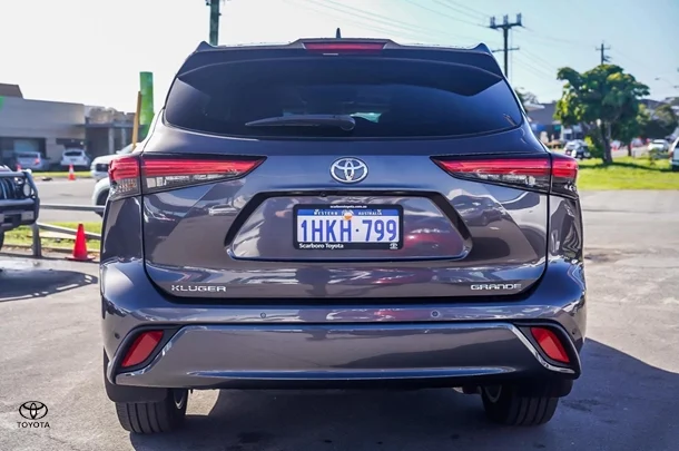 2021 Toyota Kluger Grande image 5