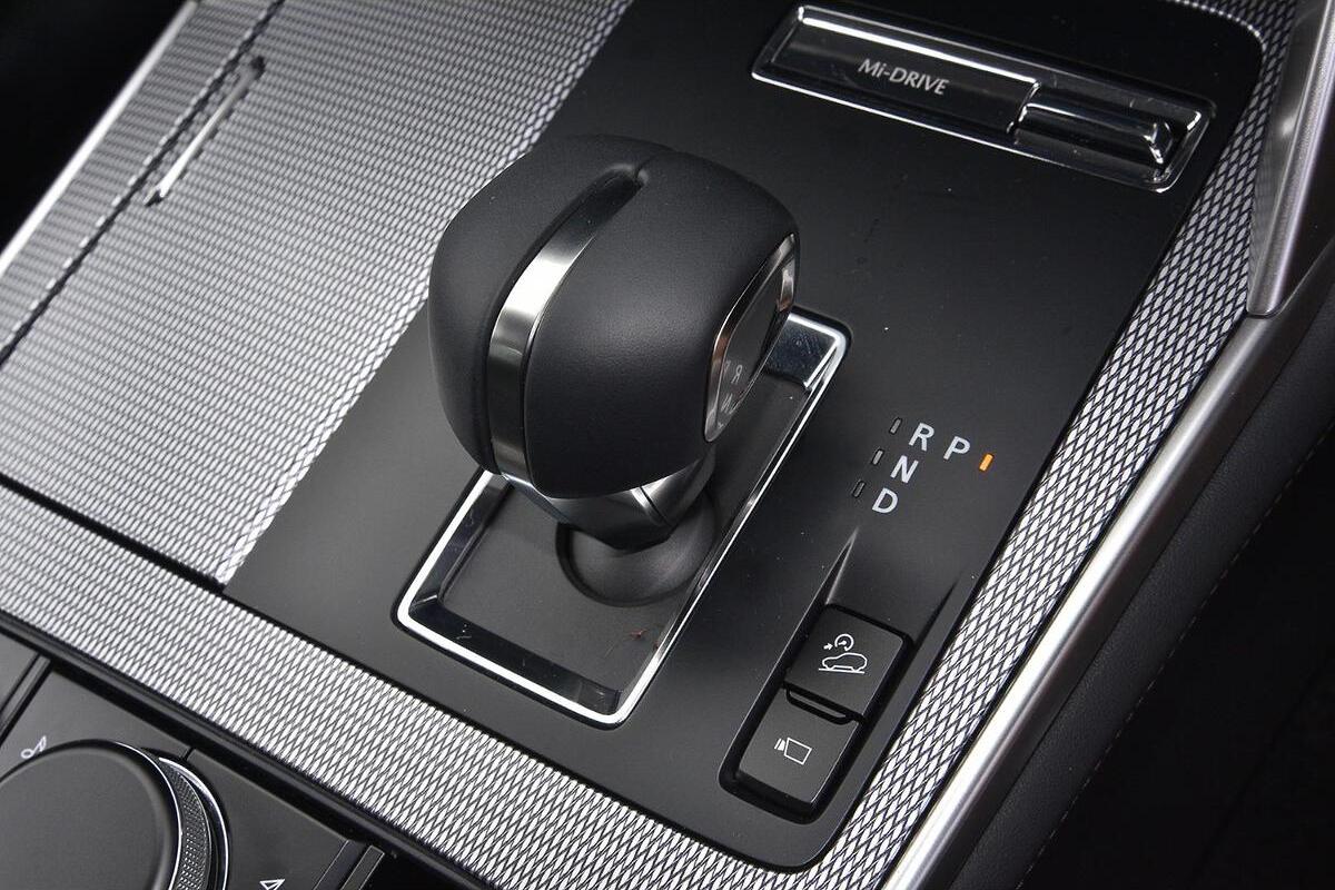 2024 Mazda CX-90 D50e Touring KK Auto i-ACTIV AWD image 17